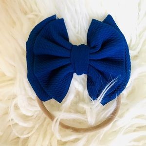 Handmade Bows! 🎀 Buy 3, get one FREE 🎀